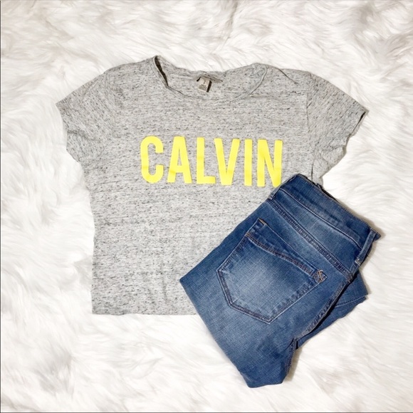 Calvin Klein T Shirt // Size Small - Picture 3 of 4